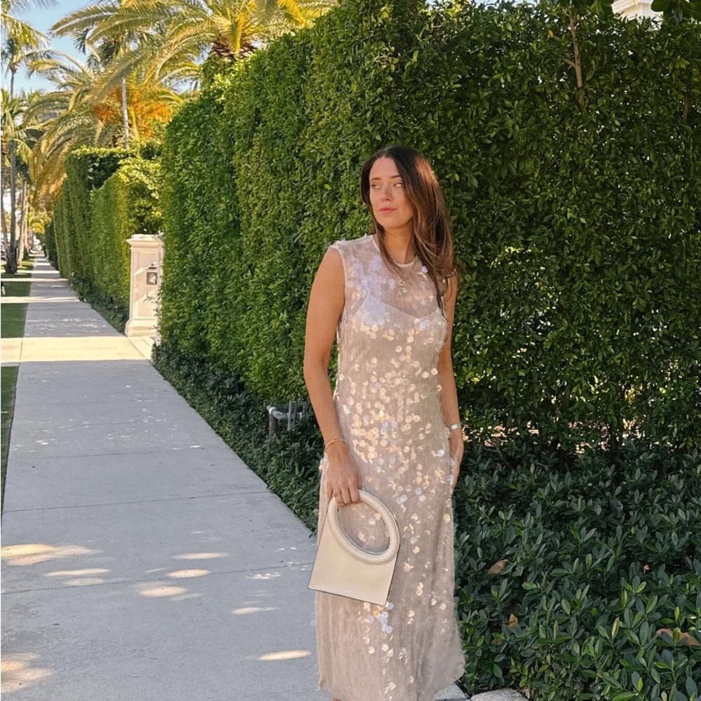 vestique Champagne Sequin Sleeveless Maxi Dress